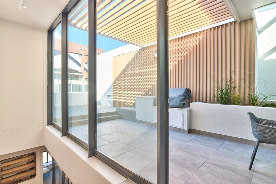 2 Bedroom Property for Sale in Cape Town City Centre Western Cape